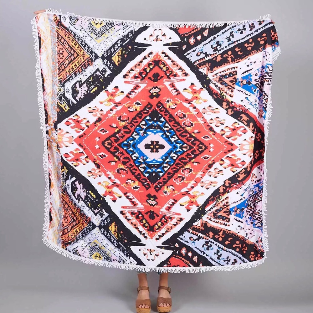 Skova Luxurious Towel from Rachel Zoe Box of Style - Picture 2 of 7